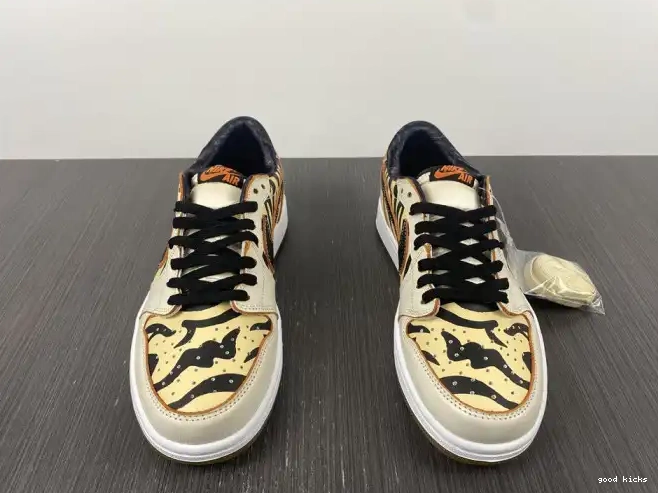 Rep Tiger OG the DH6932-100 of Year Jordan Air Low 1 0509